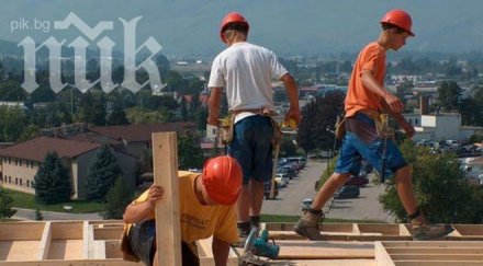 половин милион българи трудят без плащат осигуровки