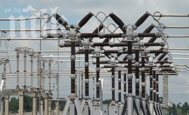 Рекордно ниско потребление на ток по Великден 