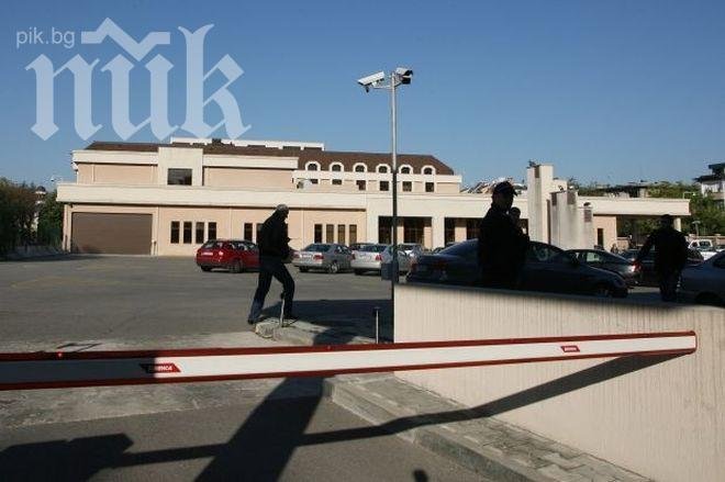 Отворете Галерия, зове Недялко Недялков