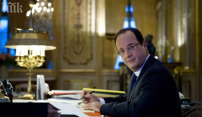 Французи почетоха с протест първата година на власт за Франсоа Оланд 
