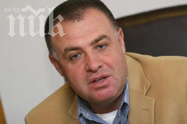 Мирослав Найденов отрекъл да е внасял бръмбари при Бойко 