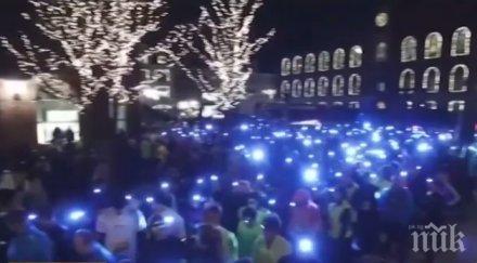 светлинно шоу андерсен озари одензе видео