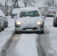 Транспортен хаос във Великобритания заради обилните снеговалежи