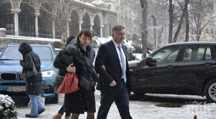 олигархът америка българия мине мъченик жертва