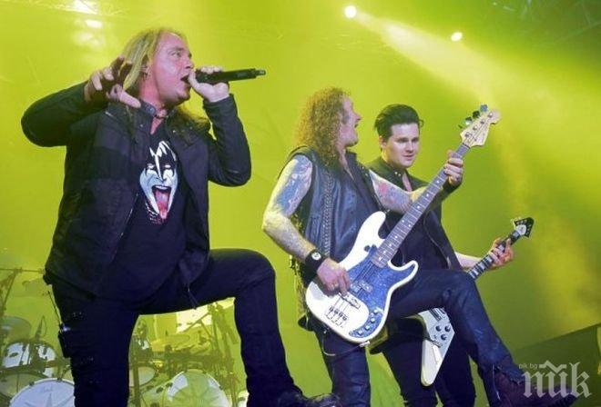 Helloween отлагат концерта си в България