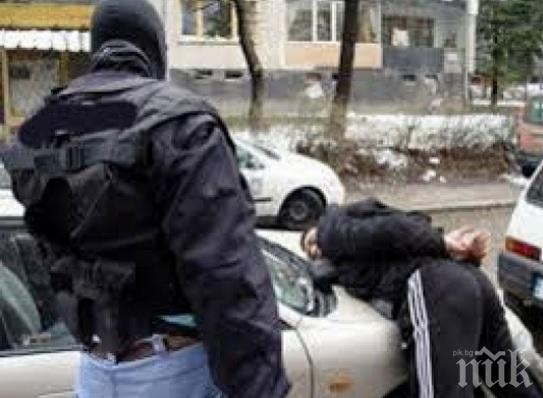 Удар на полицията! Спипаха наркоготвач в Бургас