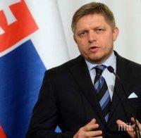 Премиерът на Словакия Роберт Фицо: Украйна да се откаже от Крим, Донецка и Луганска области