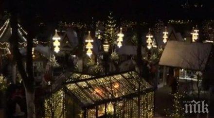 паркът тиволи копенхаген отново грейна коледни светлини