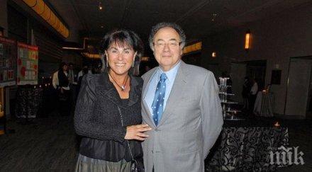 извънредно канадският милиардер бари шърмън съпругата били удушени