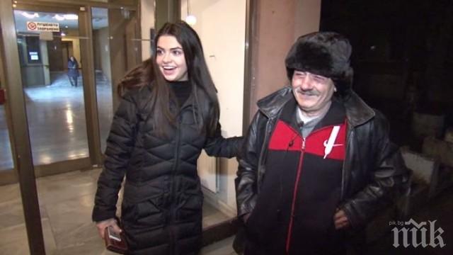 17-годишно момиче преобърна съдбата на бездомник в Плевен (СНИМКИ)