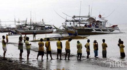 броят жертвите потъналия ферибот филипините момента