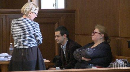 шокиращо син върховен магистрат удрял хапал полицаи опит арест съдът оправда марк стайков