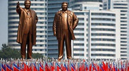 напрежение южнокорейски граничари открили предупредителен огън границата приближили войници северна корея