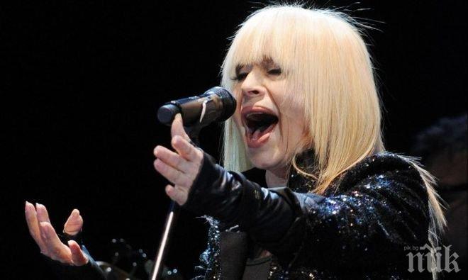 ПРИРОДОЗАЩИТНИЦИТЕ КИПНАХА! Лили се перчи с агнешки кожи за 20 минимални работни заплати! Ще ви стане лошо колко харчи за парцали на година