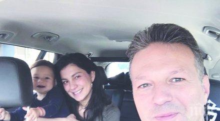 пик иретро жената ники дойнов скандална манекенка горещи снимки