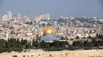 ентусиаст мъж тръгна пеша турция ерусалим