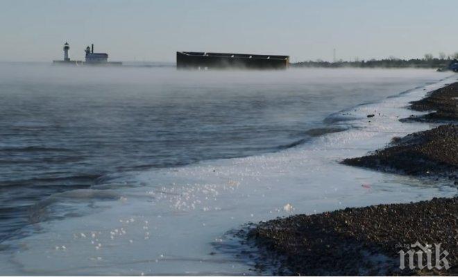 Ледена епоха в Америка: Температурите паднаха до минус 37 градуса, замръзнаха улици и водопади