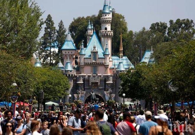 Проблем с електрозахранването блокира работата на част от атракционите в „Дисниленд“ в Калифорния