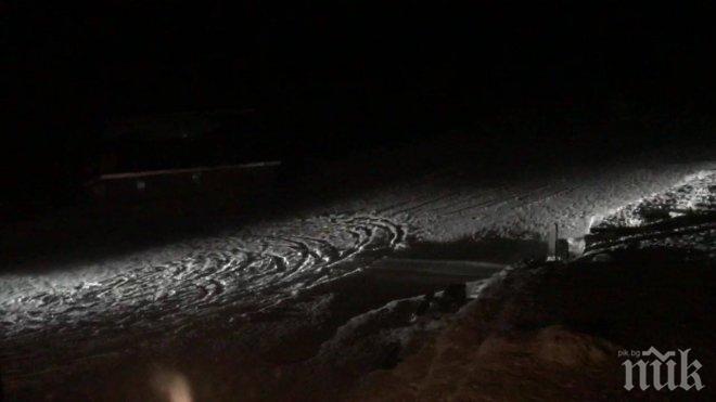 ПЪЛНА ПРОСТОТИЯ! Хахо с джип затъна в снега до хижа Алеко! (ВИДЕО)