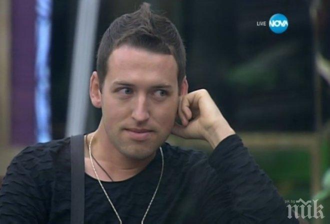 ПРАЗНИЧЕН ШОК! Джорджано избухна с новогодишен поздрав (ВИДЕО)