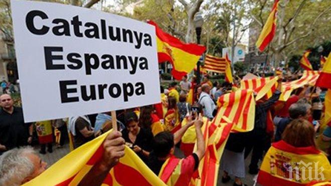  Испанската полиция се изтегля от Каталуния