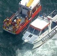 Хидроплан с петима туристи и пилот падна в дълбоки води след новогодишен обяд край Сидни
 