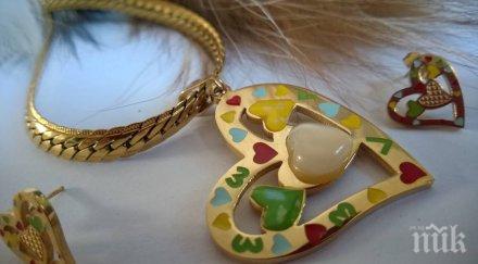 малки тайни изберем подходящо бижу празника