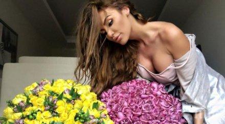 моника валериева заби милионер катар снимки