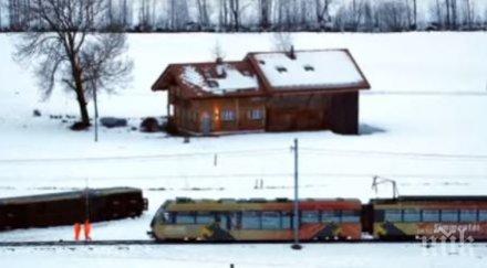силен вятър отнесе влак швейцария ранени видео