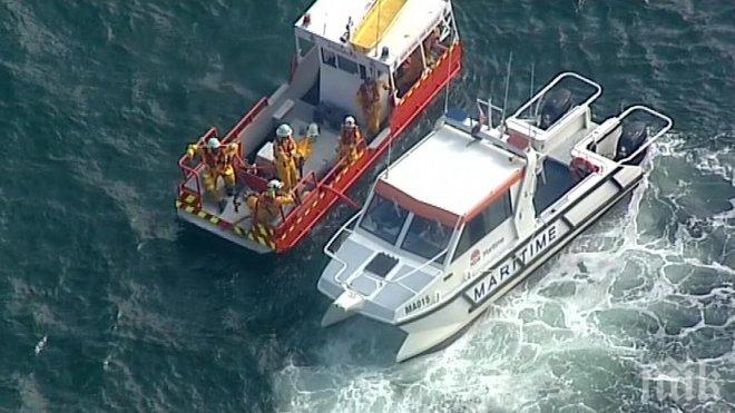 Хидроплан с петима туристи и пилот падна в дълбоки води след новогодишен обяд край Сидни
 