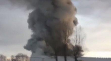 пожар пламна фабрика сибир загинали