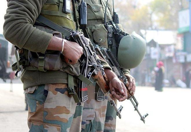 Четирима полицейски слружители са загинали при терористичен акт в индийския щат Джаму и Кашмир