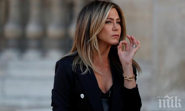 Холивудски звезди в траур срещу сексуалния тормоз