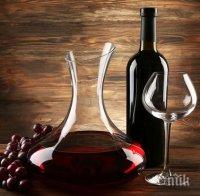  Майстори се състезават за „Най-добро домашно вино“ в Карлово