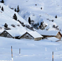 13 000 души блокирани в швейцарски зимен курорт