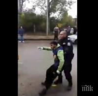 ЕКШЪН! Пиян криминален тип скъса пагона на полицай