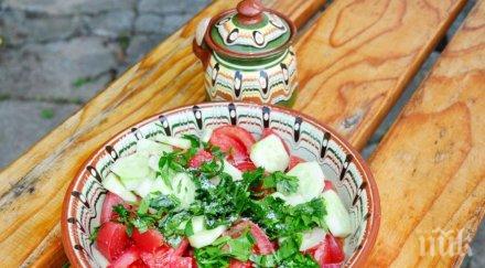 уникално видео трима американци пробваха любимите ястия българите вижте реакциите