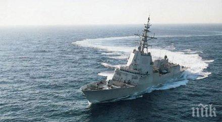 двама моряци ирански боен кораб неизвестност инцидент каспийско море