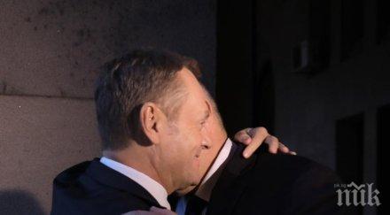 извънредно първо пик борисов посреща първи гости европа народния театър видео снимки