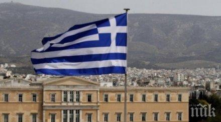 часова транспортна стачка блокира гърция