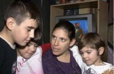 запорираха сметките майка три деца