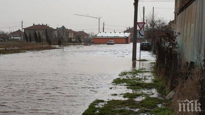 Пострадали от потопа в Бургаско се стягат за бунт