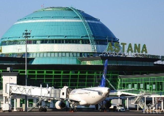 Летището в Астана прекрати временно работа заради лошото време