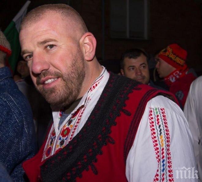 НЕЖЕЛАН! Калоферци не искали Динко на мъжкото хоро на Йордановден