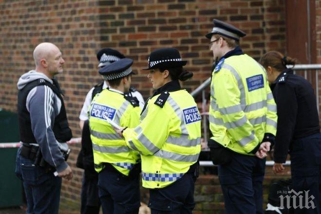 Задържаха двама влюбени, планирали терористични нападения във Великобритания 