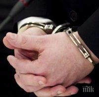 Двама пияни шофьори преспаха в ареста