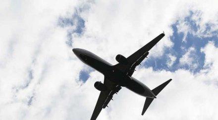 фандъкова ангелкова посрещнаха първия полет баку