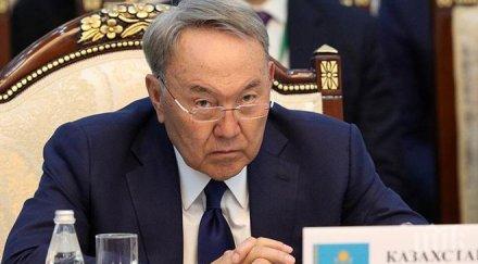 визита президентът казахстан пристигна официално посещение сащ