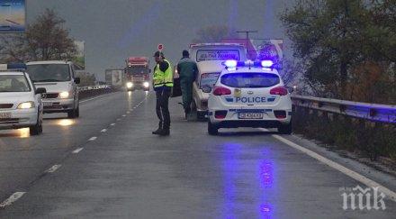 инцидент камион товар обърнал пътя плевен луковит