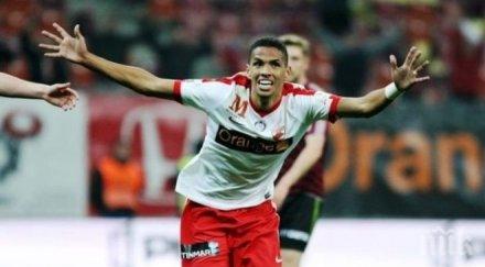 румъния синът ривалдо пристигна софия левски иска види дали здрав